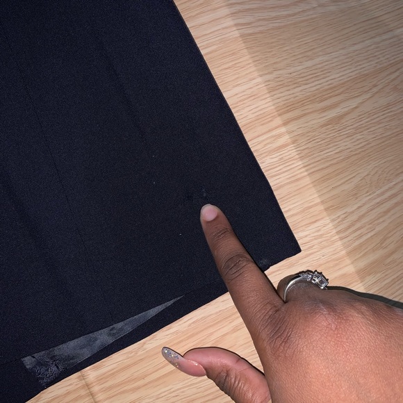 Burberry’s Suit Jacket - Picture 7 of 8